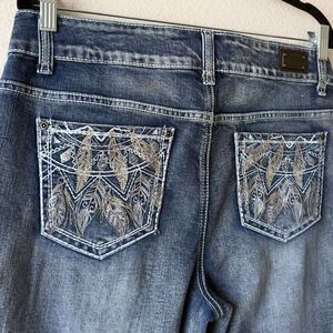 Wired Heart Women’s Sz 32 Medium Wash Western Bootcut Jeans Embroidered Stretch